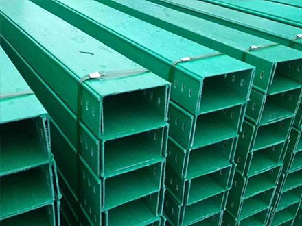 500*200玻璃鋼電纜橋架多少錢(qián)一米？