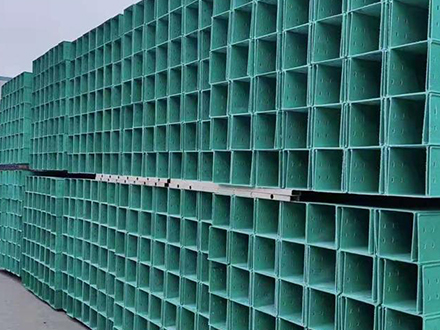 600*100玻璃鋼電纜橋架多少錢(qián)一米？