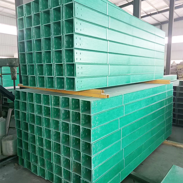 影響玻璃鋼電纜橋架壽命的因素有哪些？